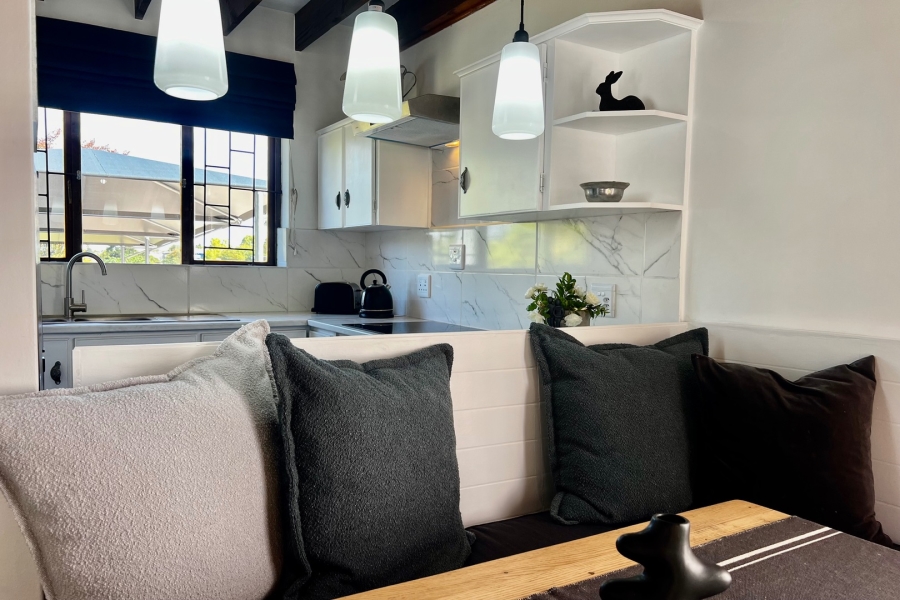 2 Bedroom Property for Sale in Heatherlands Western Cape